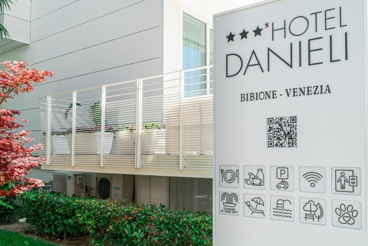 Hotel Danieli Бибионе Экстерьер фото