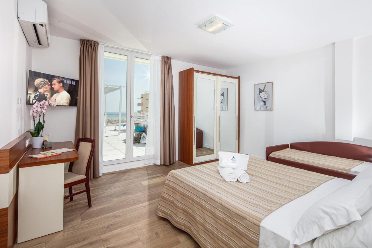 Hotel Danieli Бибионе Экстерьер фото